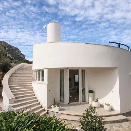 Chiocciola Villa *